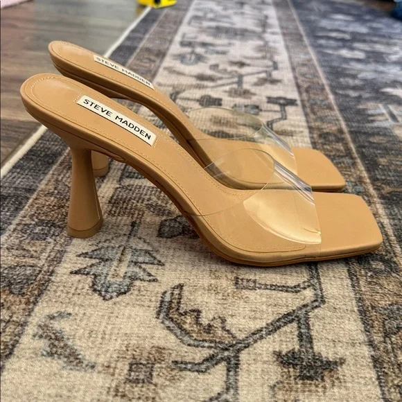 Steve Madden Womens Size 9.5 Elated Tan Lucite Clear Strap Heels - Picture 2 of 4